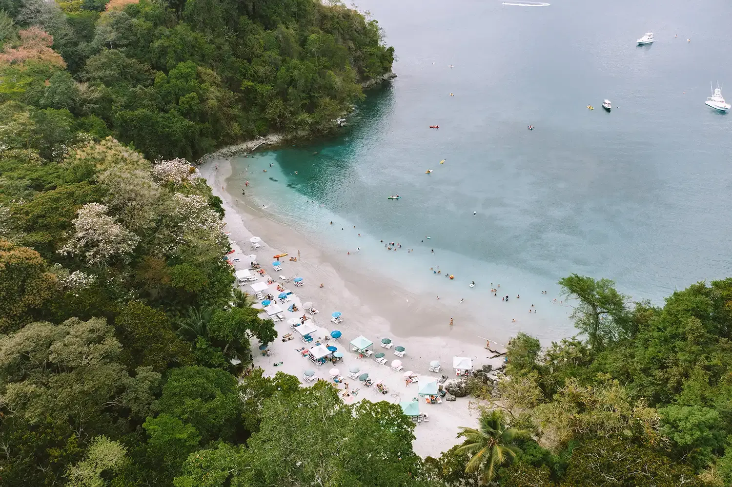 Playa Biesanz en Parador Nature Resort, Manuel Antonio