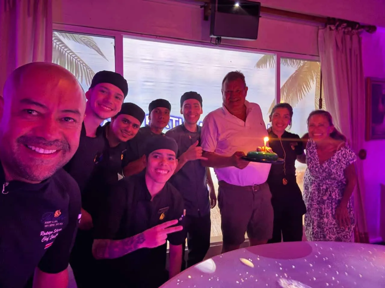 Celebrando el cumpleaños de Caj en Parador