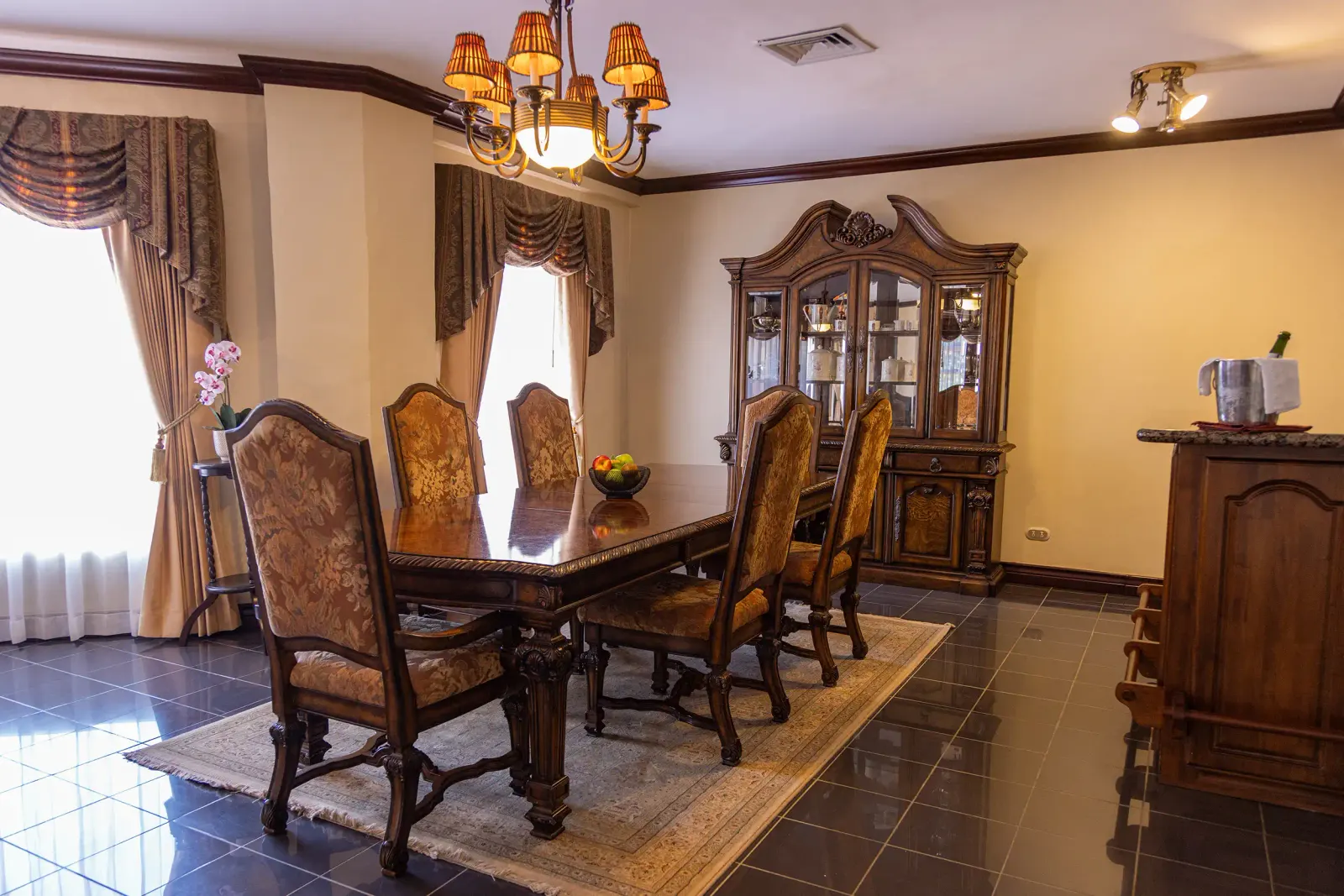 Family Suite, photo 6 of 54