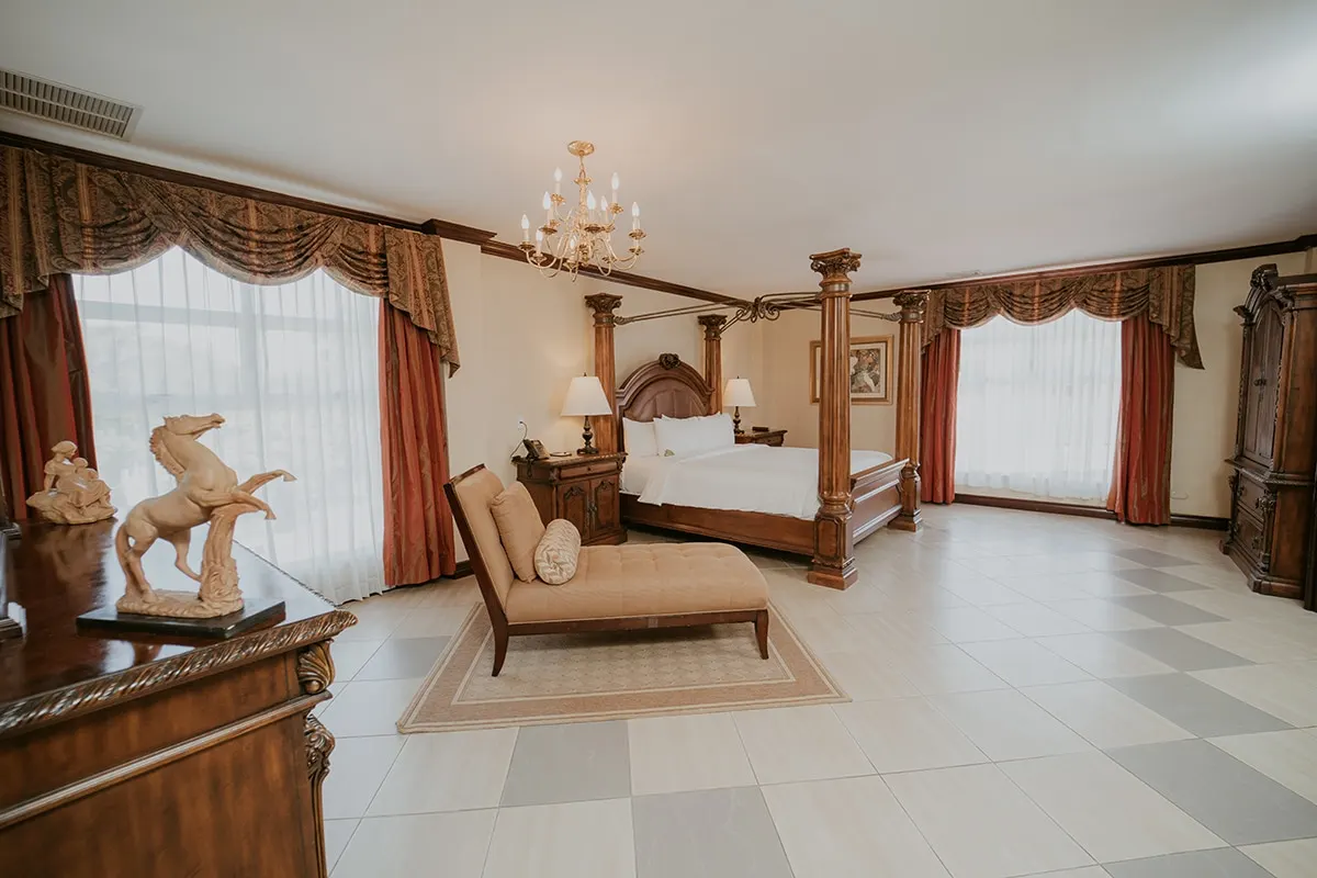 Family Suite, photo 33 of 54