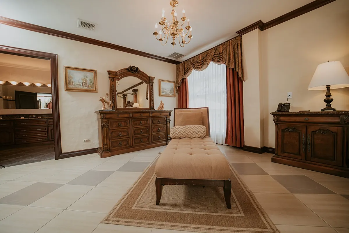 Family Suite, photo 36 of 54