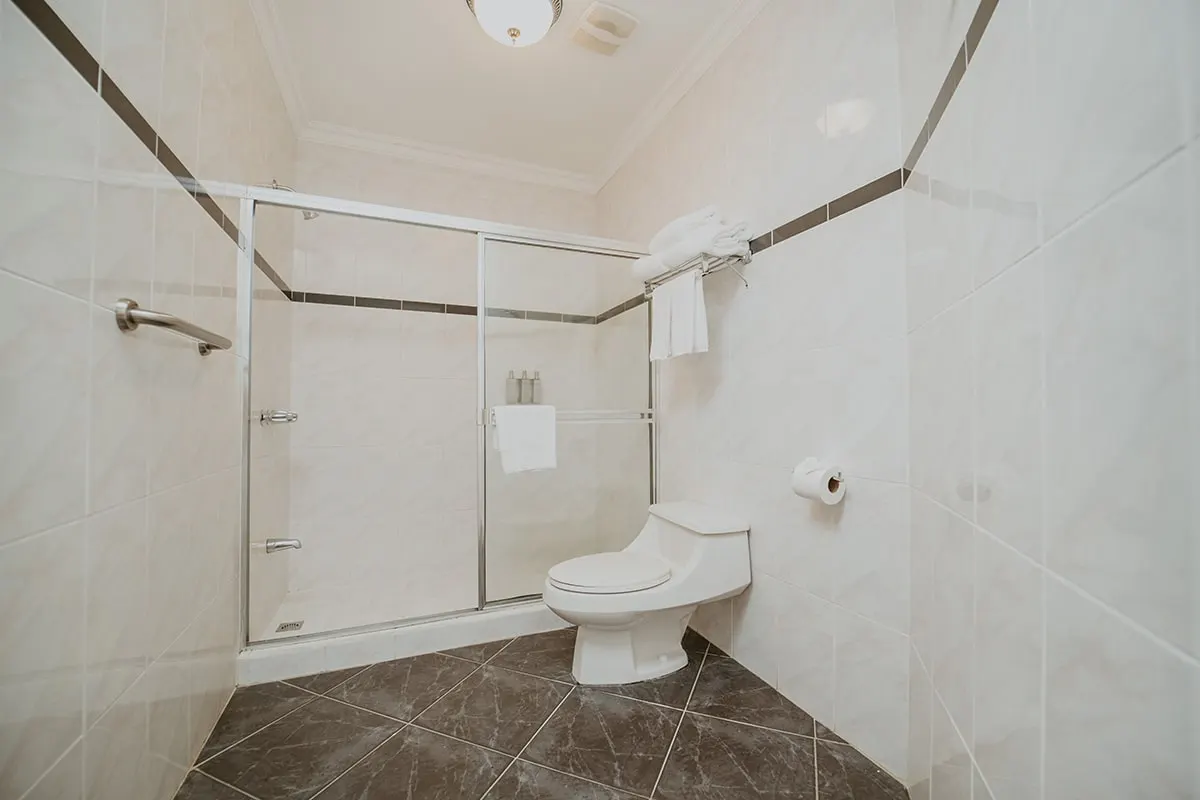 Family Suite, photo 42 of 54