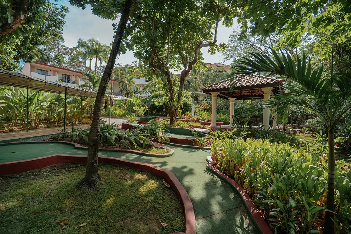 MIni Golf Course at Parador Nature Resort