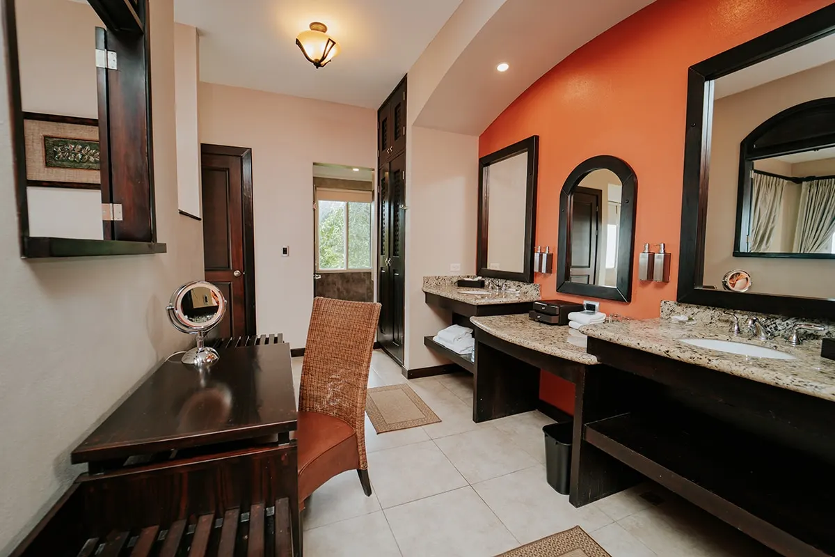 Vista Master Suite, photo 35 of 36