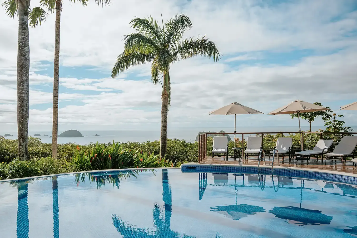 Piscina en Parador Nature Resort, Manuel Antonio