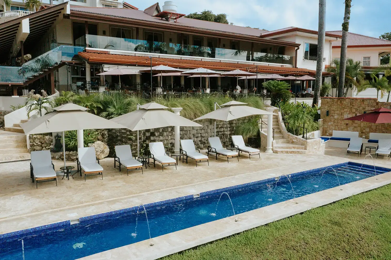 Piscina en Parador Nature Resort, Manuel Antonio