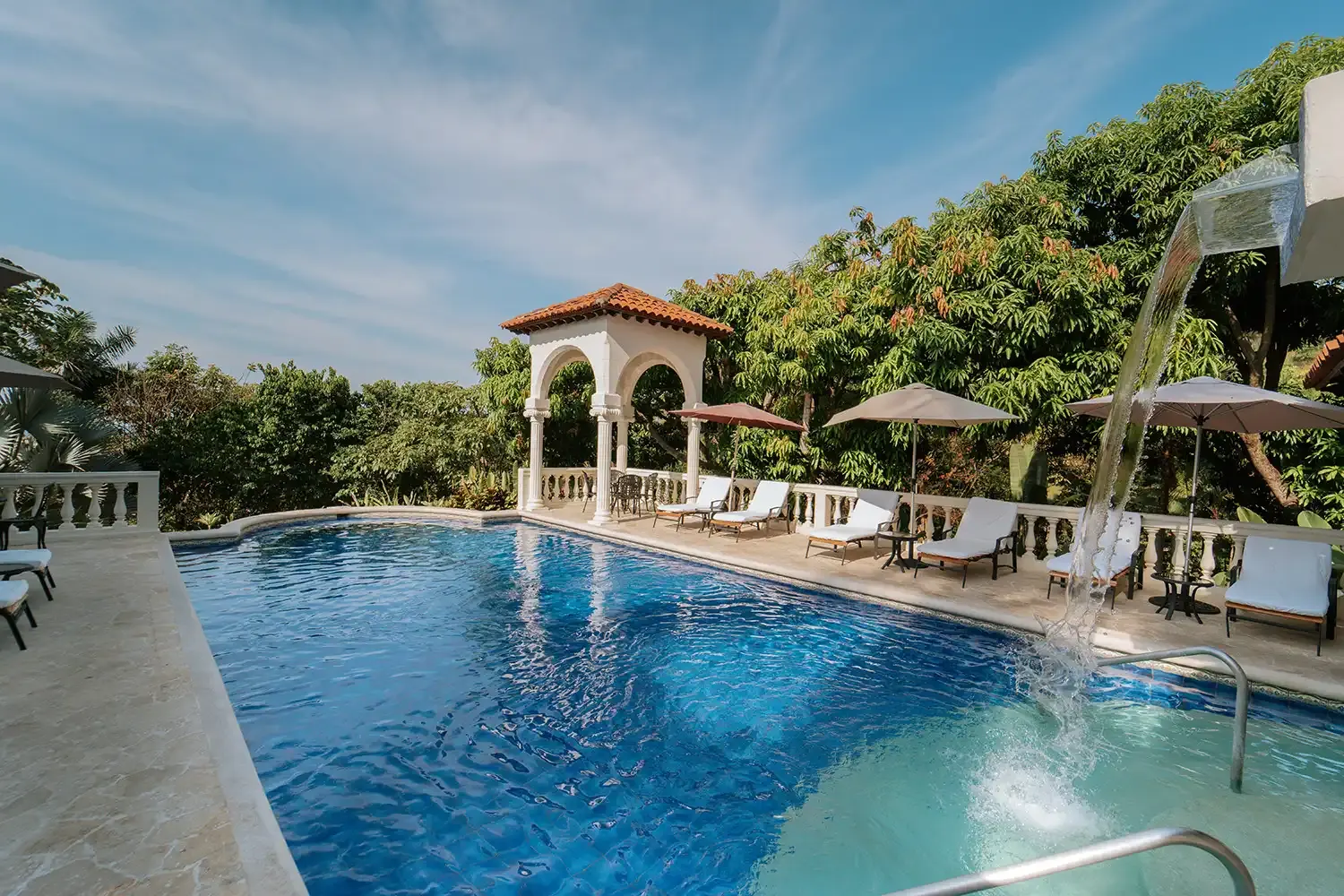 Piscina en Parador Nature Resort, Manuel Antonio
