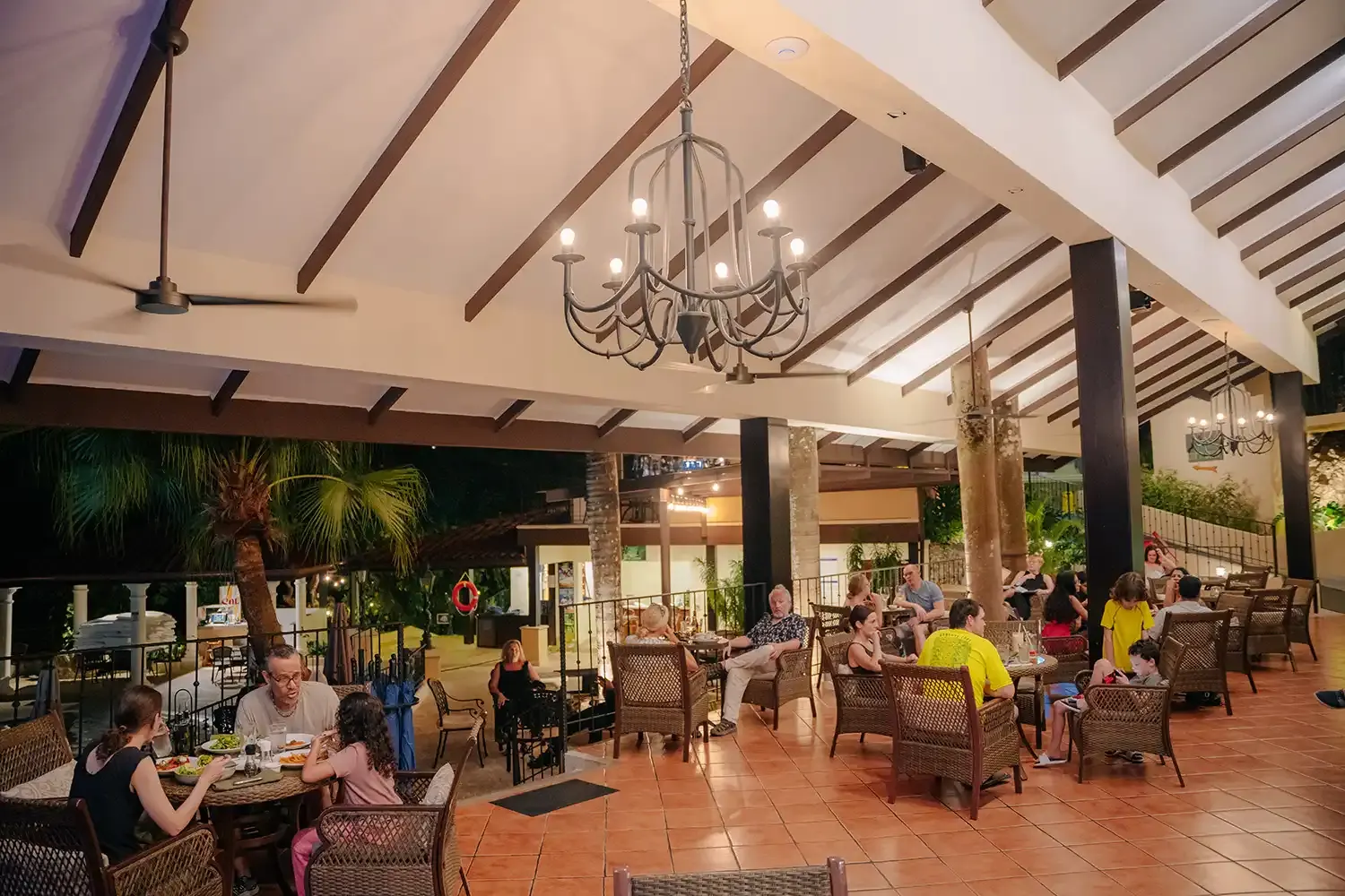 Restaurante en Parador Nature Resort, Manuel Antonio